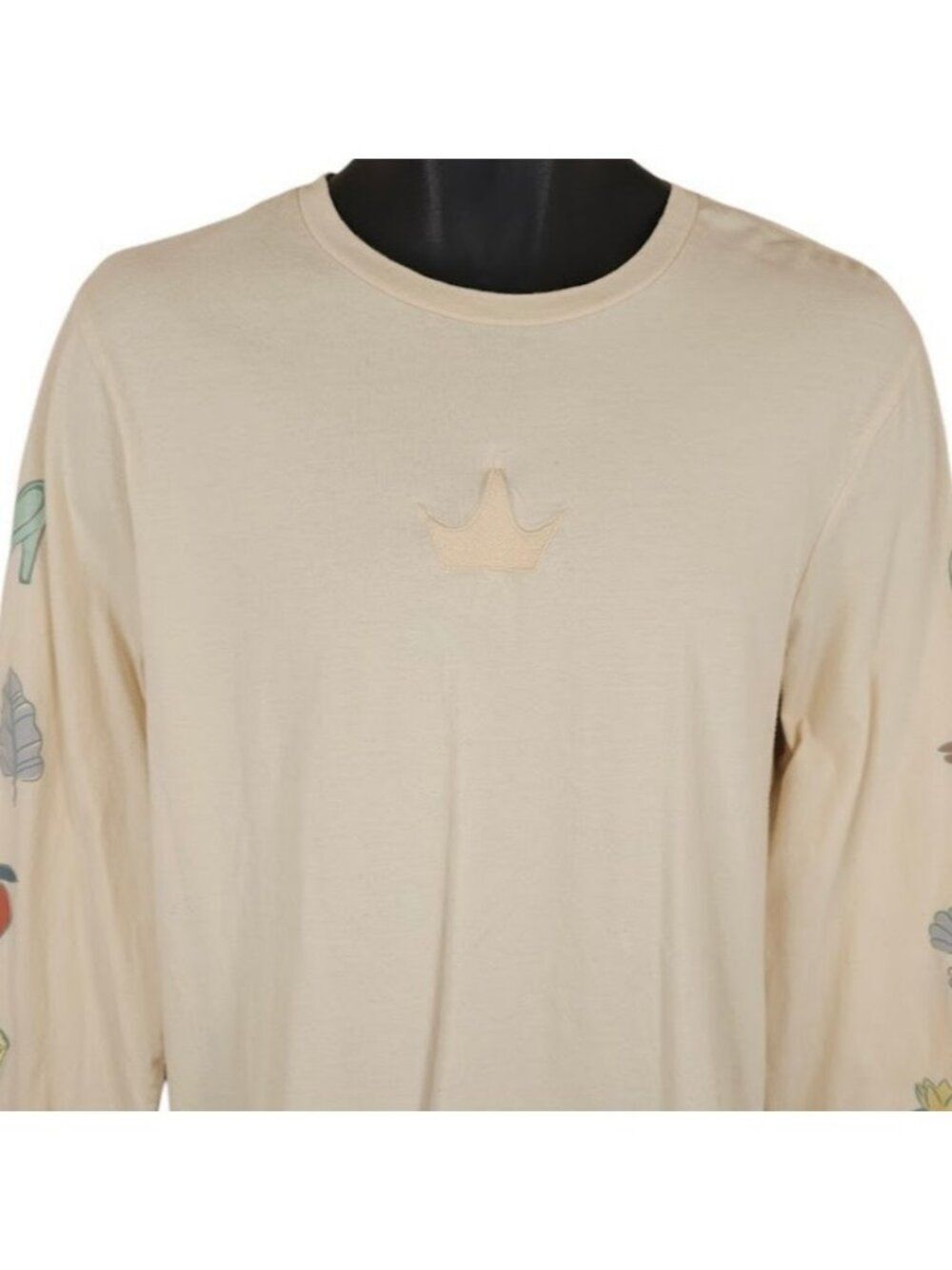 Disney Princesses T Shirt Womens Size Medium Cream Our Universe Embroidered